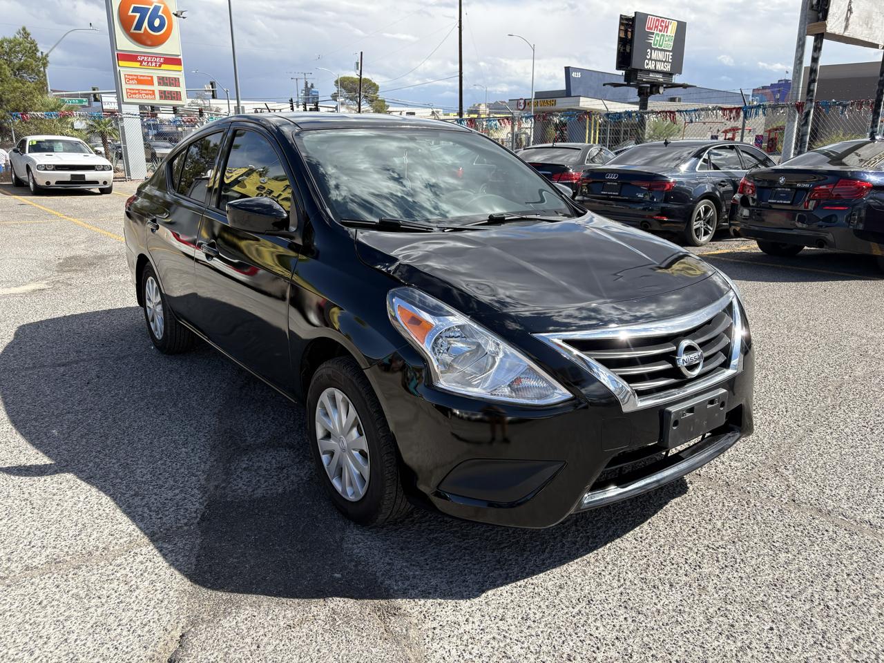 Nissan Versa 4dr Sdn CVT 1.6 S Plus 2016