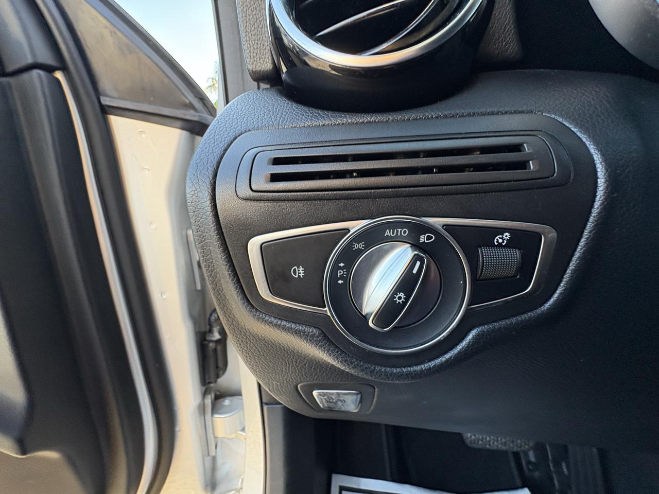 Mercedes-Benz GLC GLC 350e 4MATIC SUV 2019