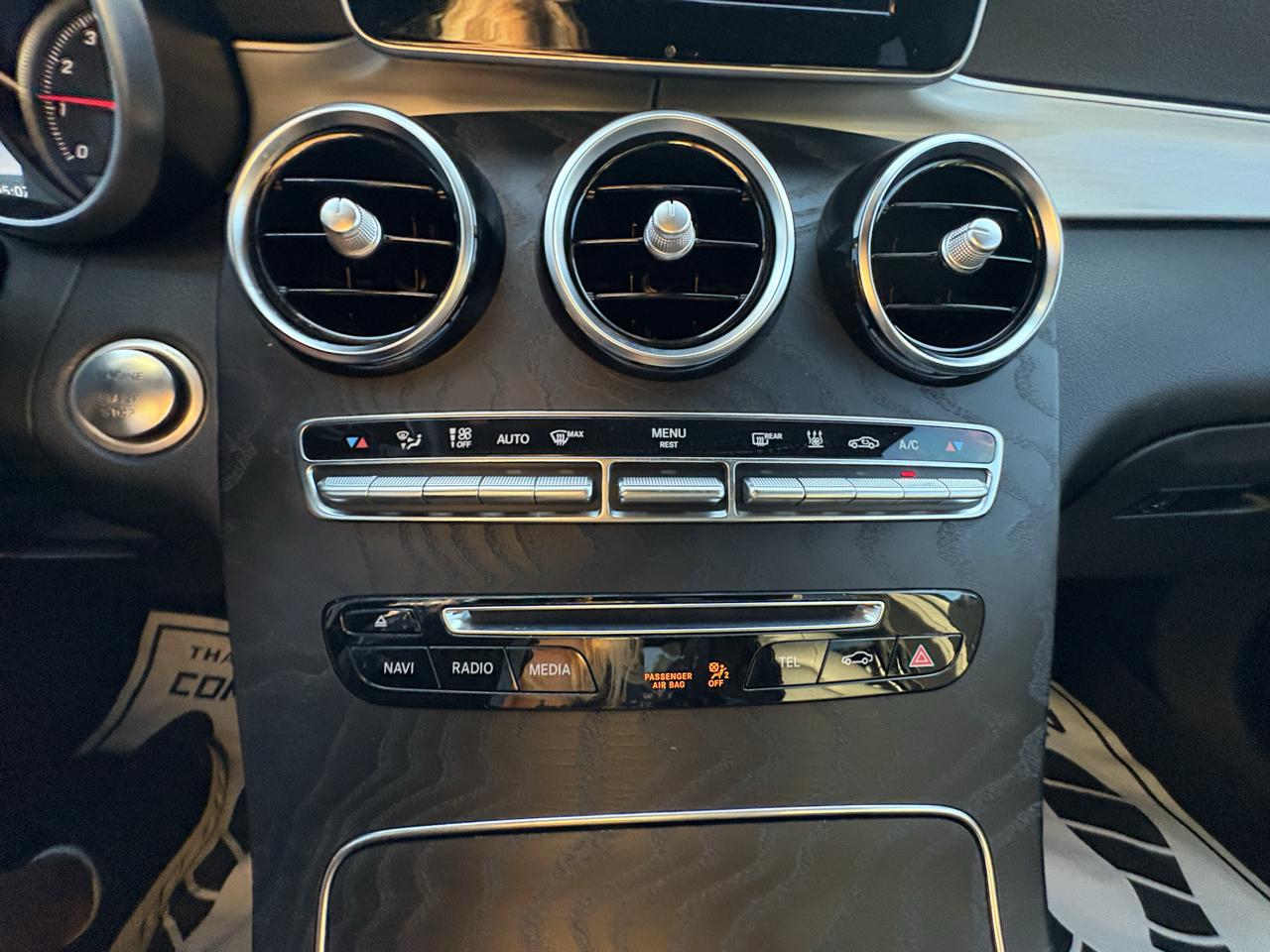 Mercedes-Benz GLC GLC 350e 4MATIC SUV 2019