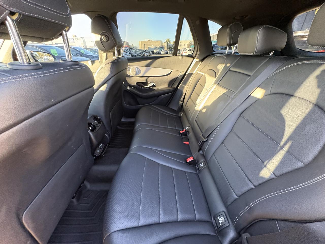 Mercedes-Benz GLC GLC 350e 4MATIC SUV 2019