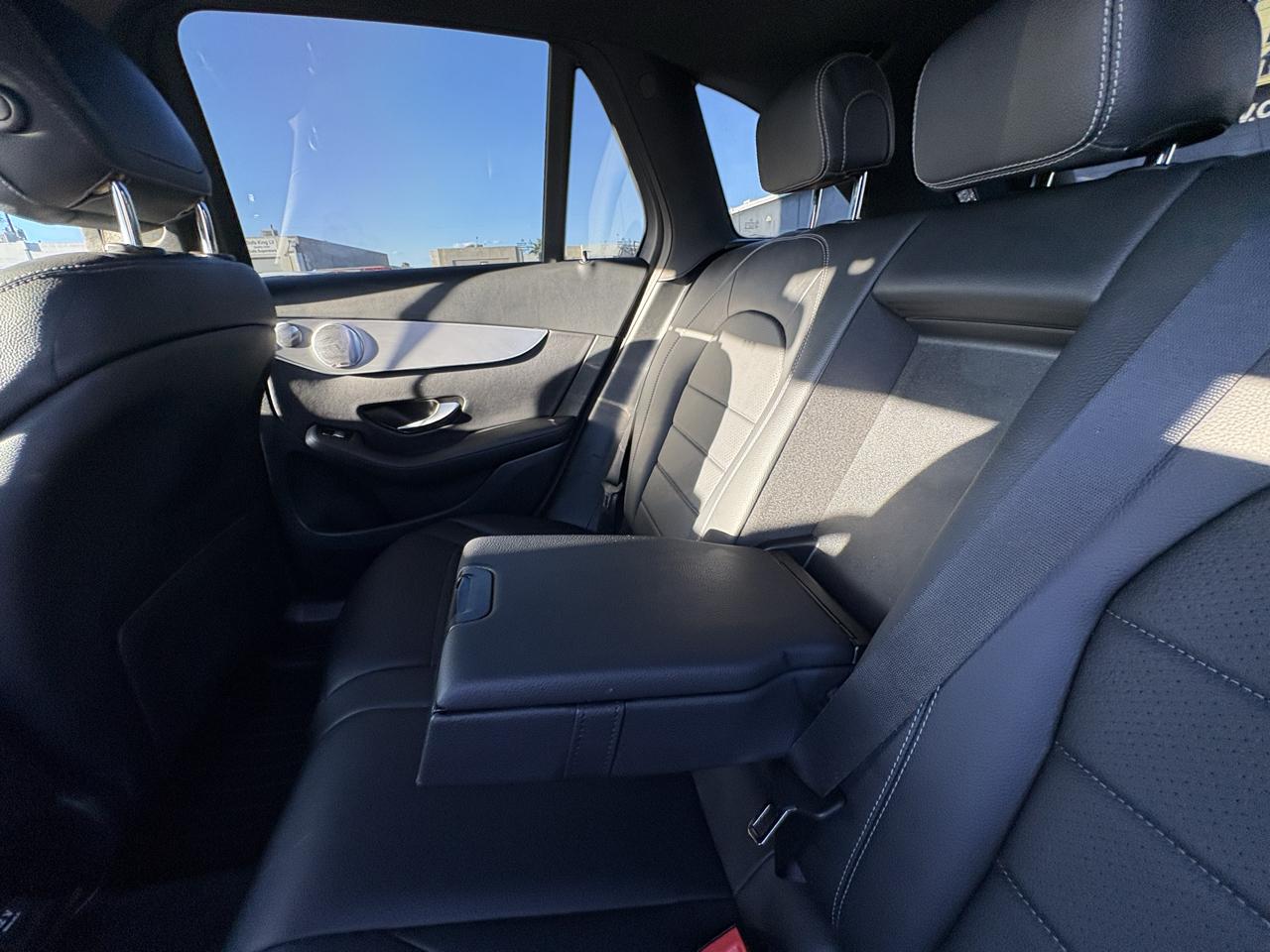 Mercedes-Benz GLC GLC 350e 4MATIC SUV 2019