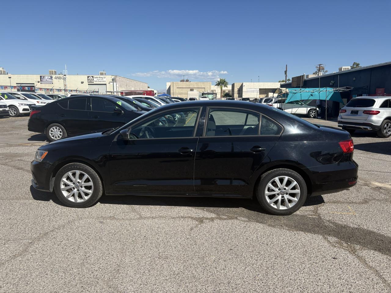 Volkswagen Jetta Sedan 4dr Auto 1.8T SE PZEV 2015