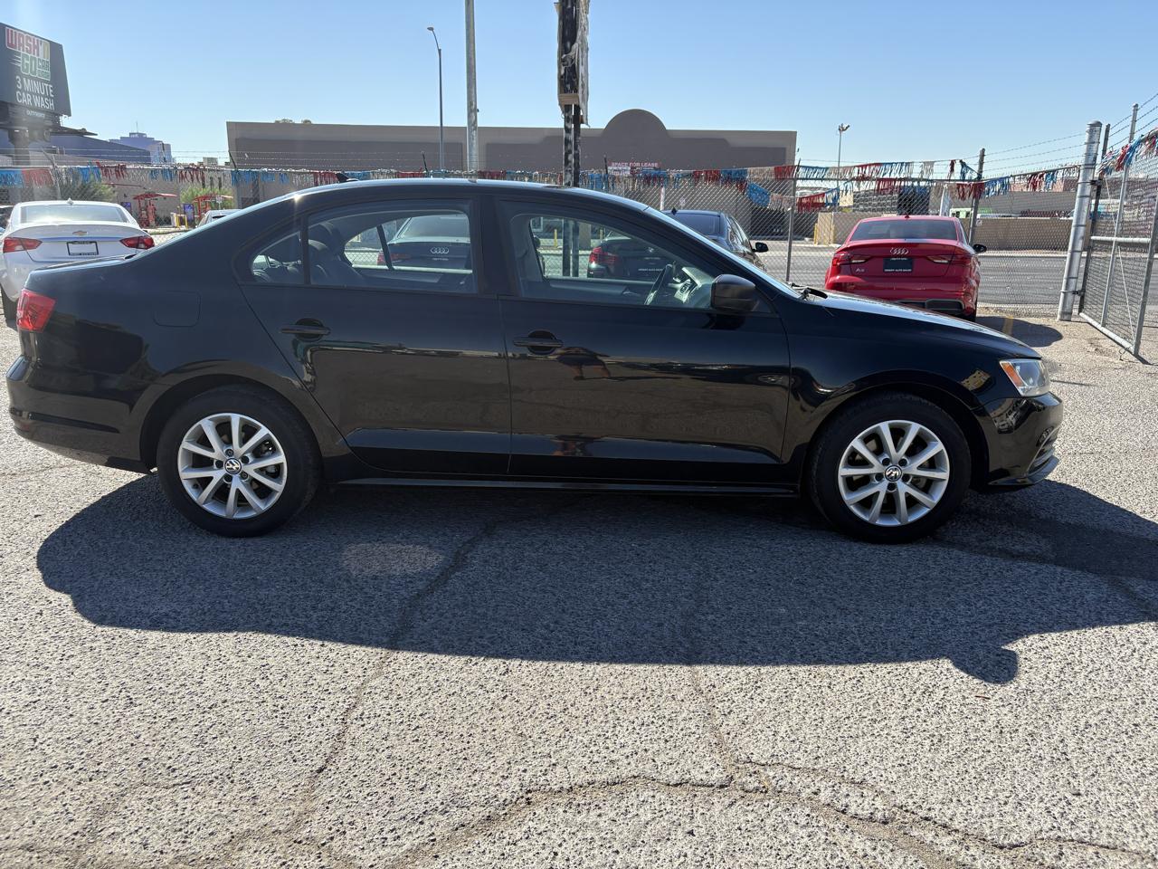 Volkswagen Jetta Sedan 4dr Auto 1.8T SE PZEV 2015