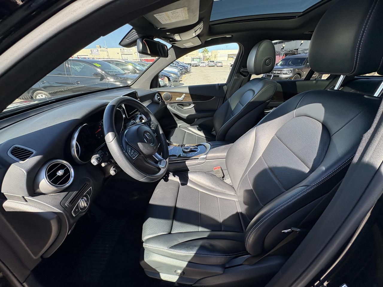 Mercedes-Benz GLC GLC 300 SUV 2018
