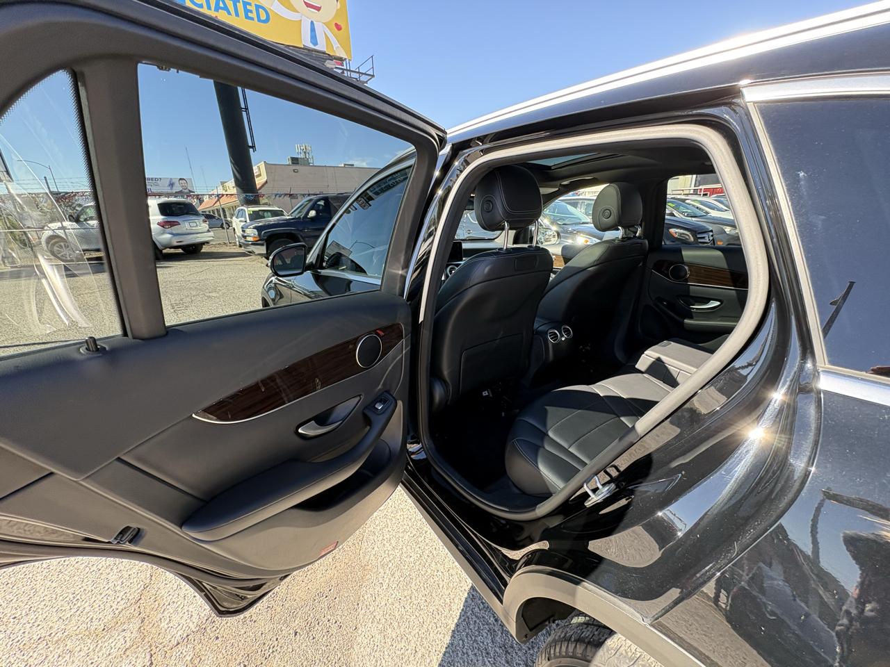 Mercedes-Benz GLC GLC 300 SUV 2018