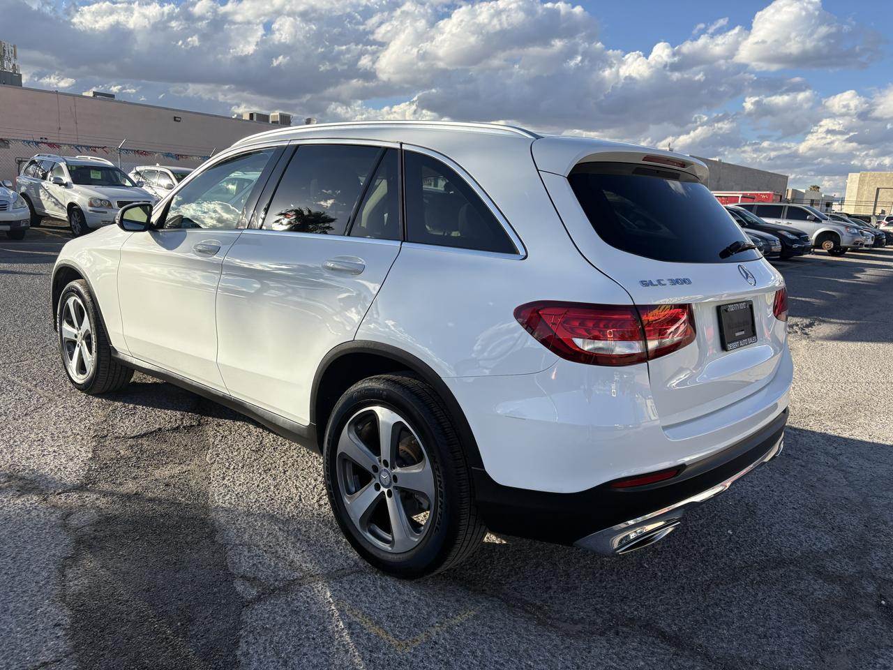 Mercedes-Benz GLC GLC 300 SUV 2017