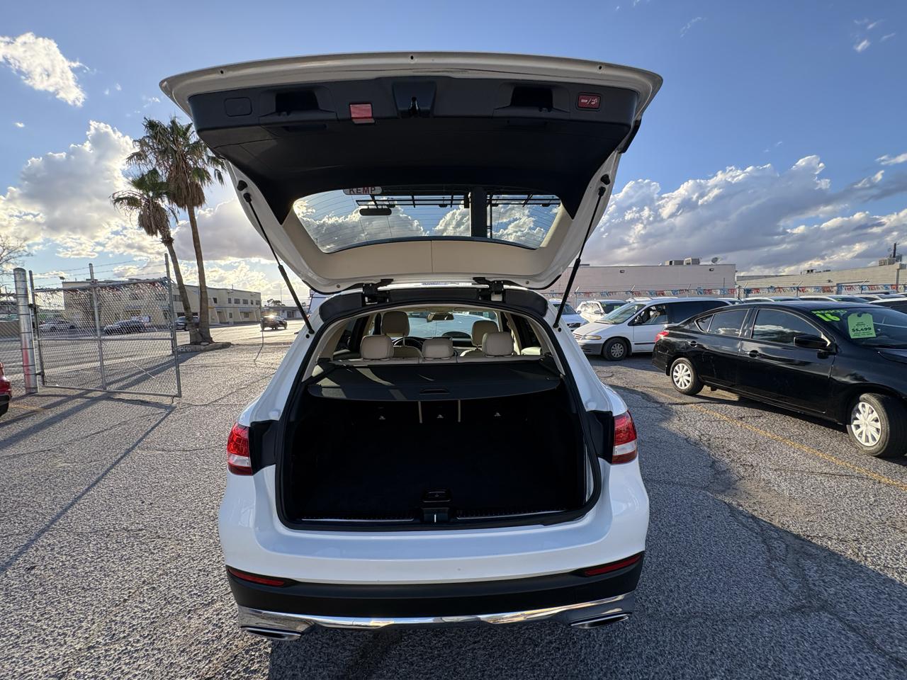 Mercedes-Benz GLC GLC 300 SUV 2017