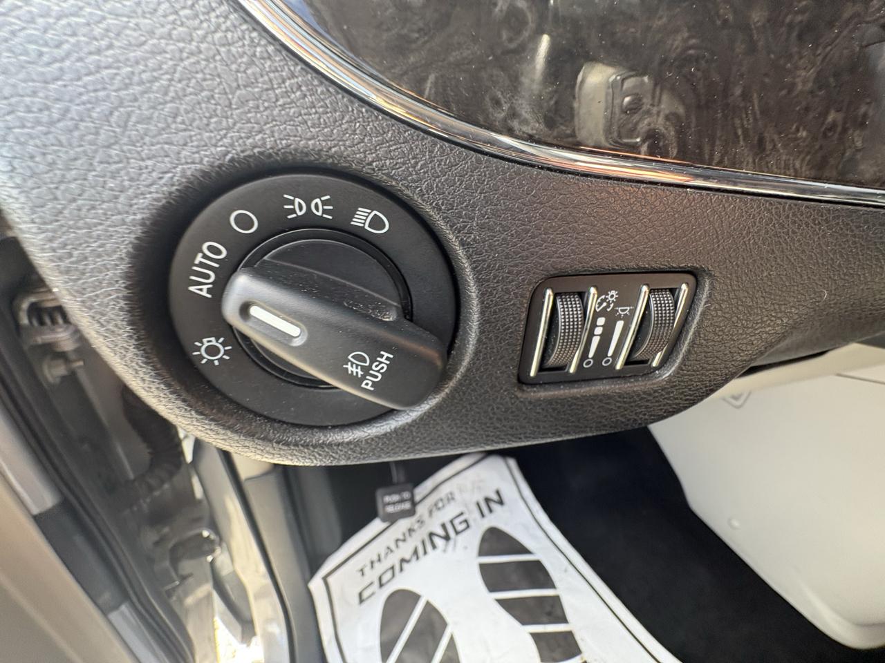 Chrysler Town & Country 4dr Wgn Touring 2015