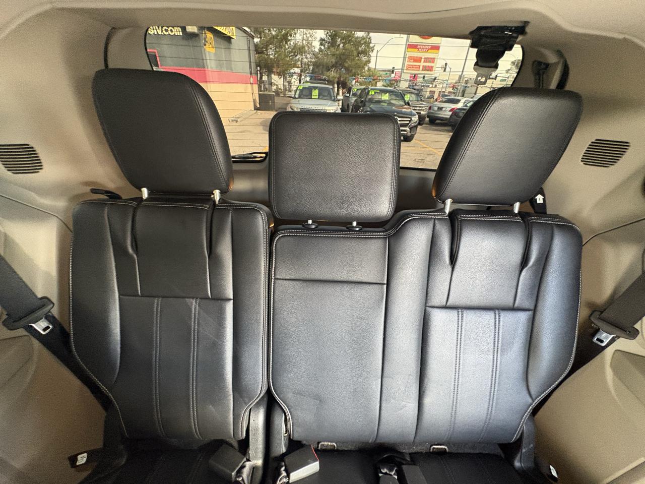 Chrysler Town & Country 4dr Wgn Touring 2015