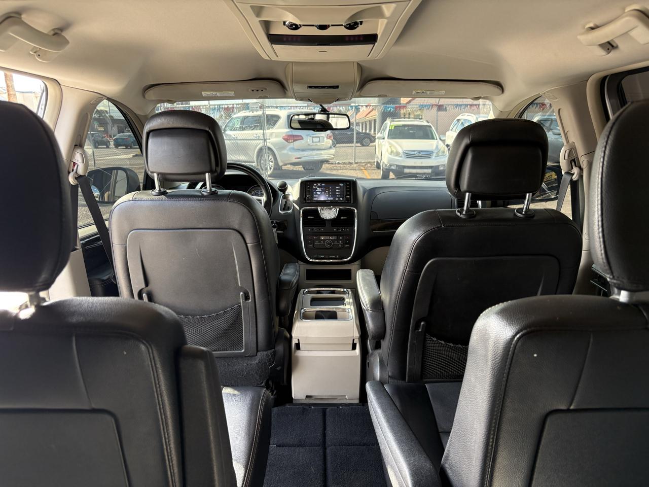 Chrysler Town & Country 4dr Wgn Touring 2015