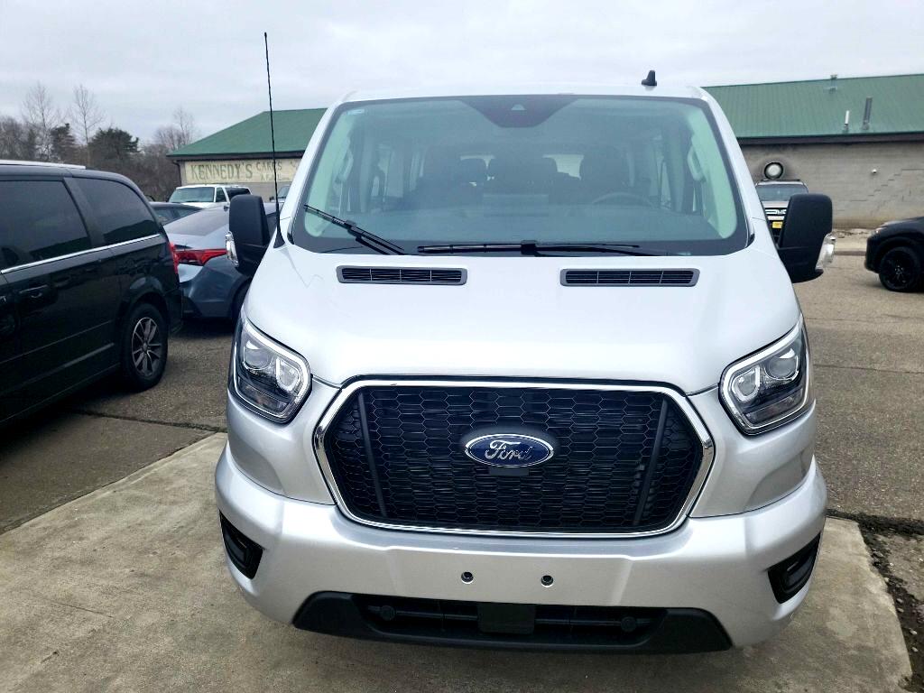 2023 Ford Transit XLT Passenger photo 2
