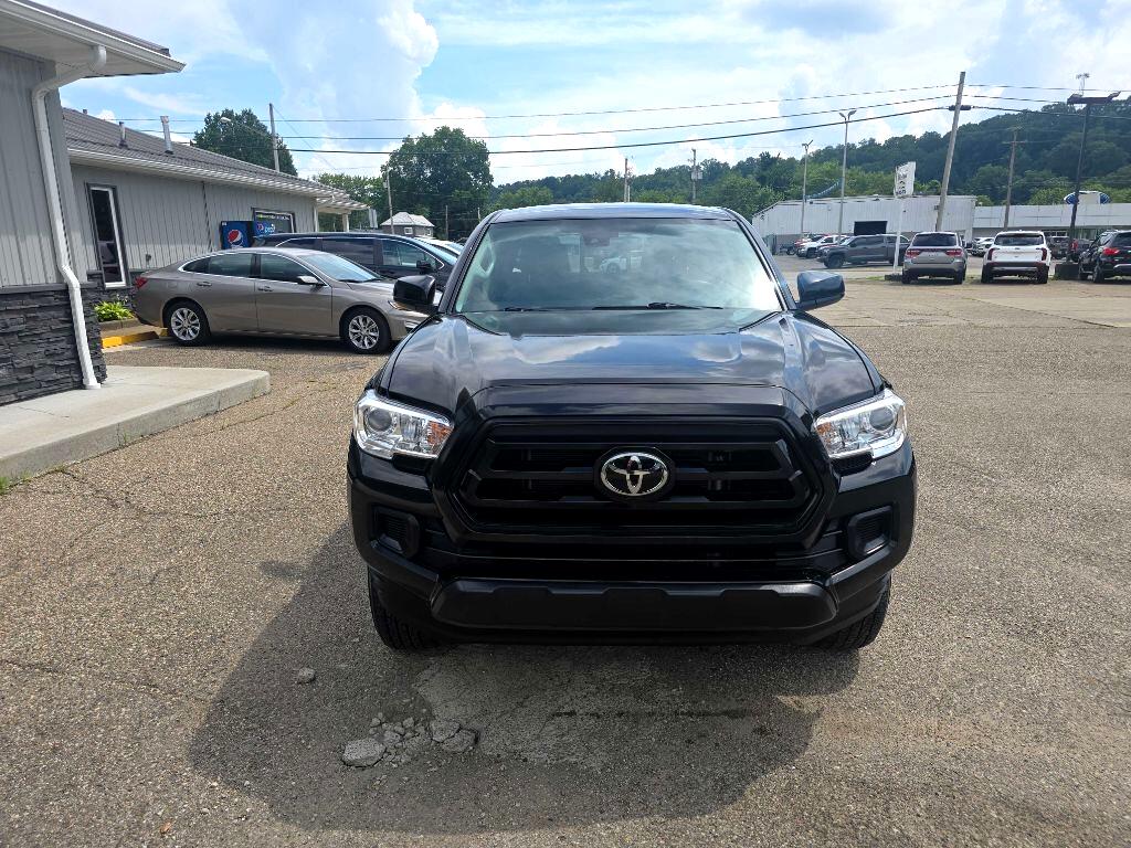 2022 Toyota Tacoma Double Cab photo 2