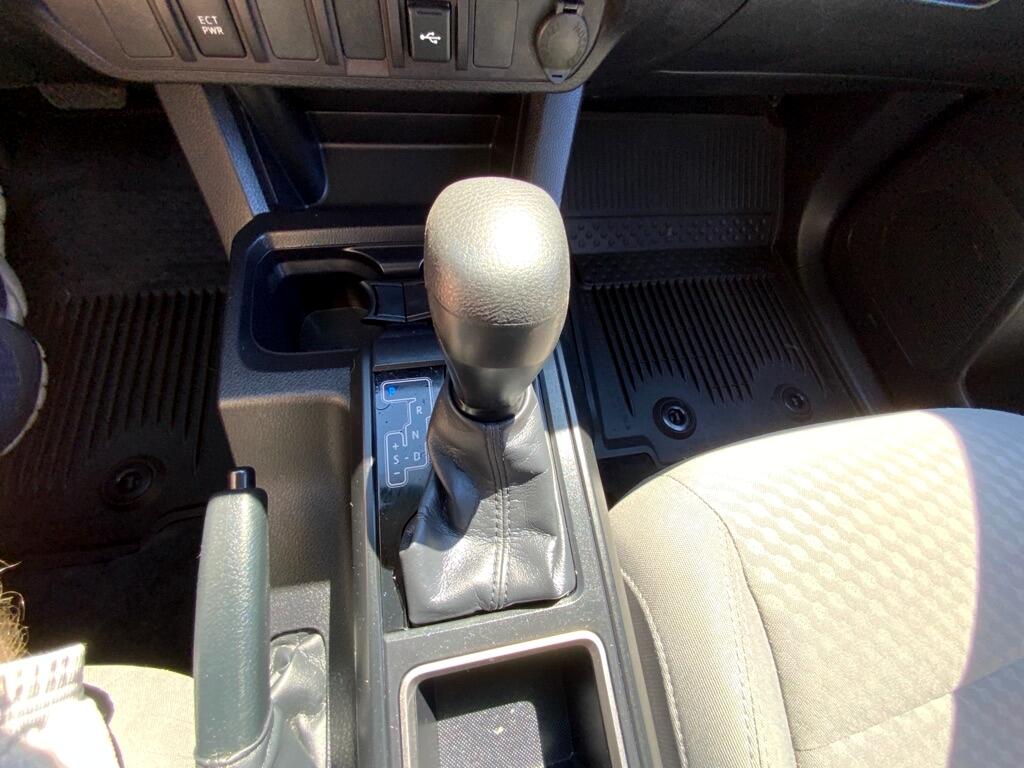 2022 Toyota Tacoma Double Cab photo 31