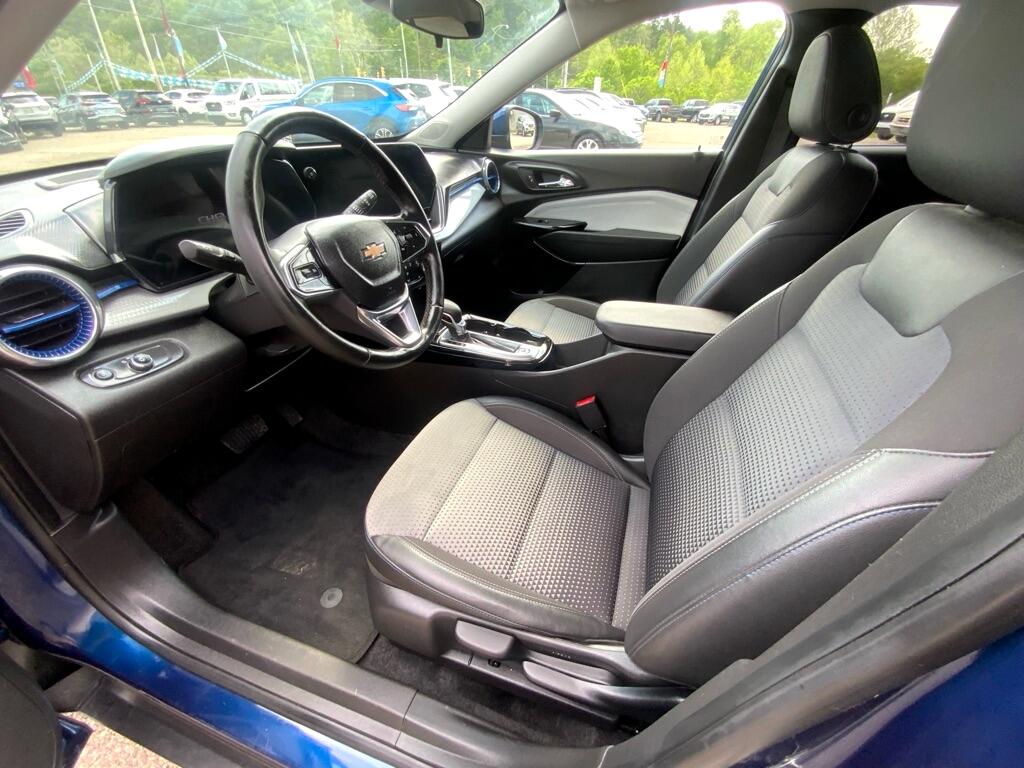2024 Chevrolet Trax photo 10
