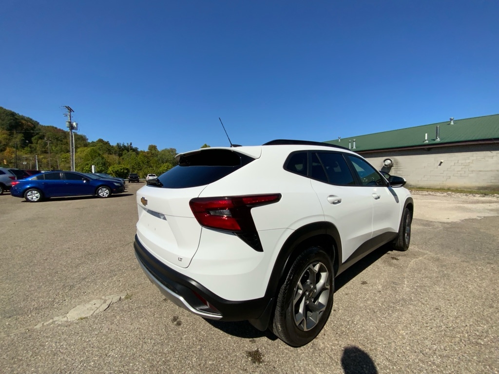 Chevrolet Trax  2024 Chevrolet Trax  2024