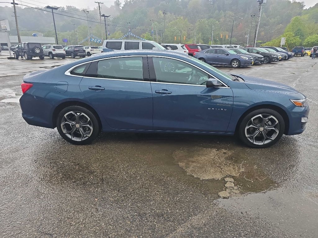 Chevrolet Malibu  2024 Chevrolet Malibu  2024