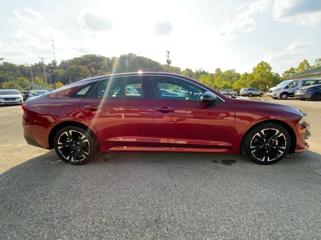 Kia K5  2021 Kia K5  2021