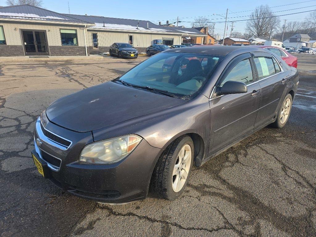 Chevrolet Malibu  2010