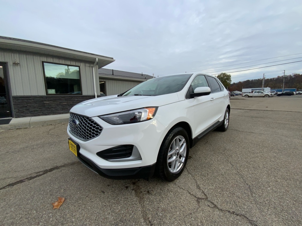 2023 Ford Edge SEL's photo