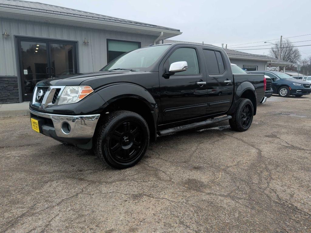 2019 Nissan Frontier CREW CAB SL