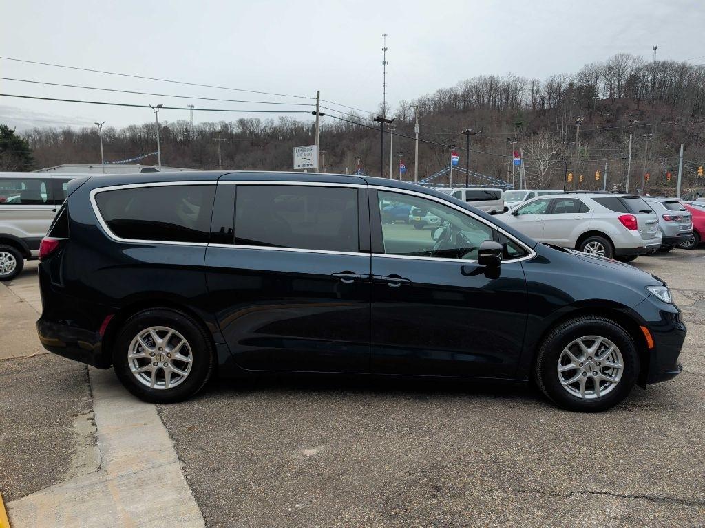 Chrysler Pacifica  2024