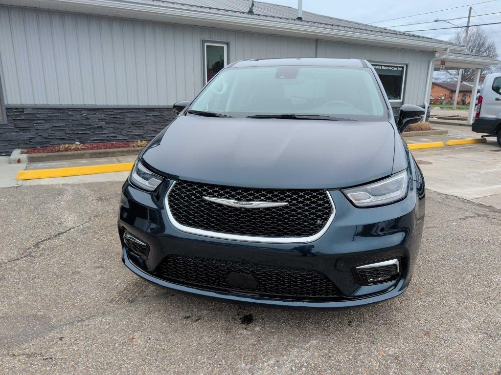 Chrysler Pacifica  2024