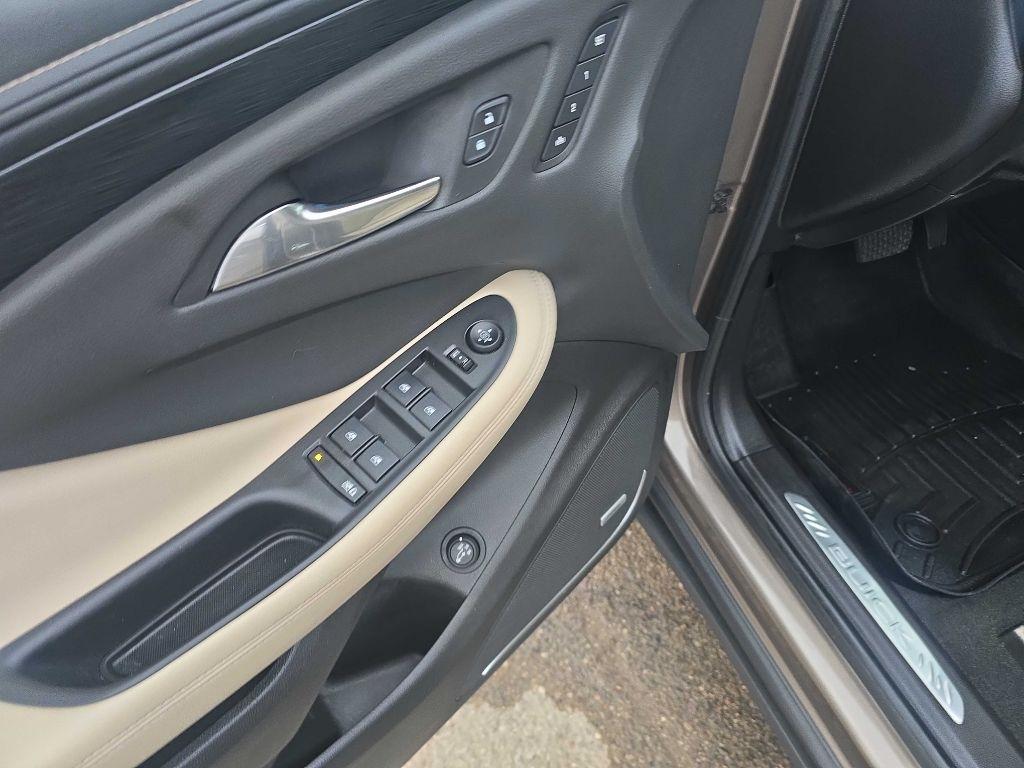 Buick Envision  2017