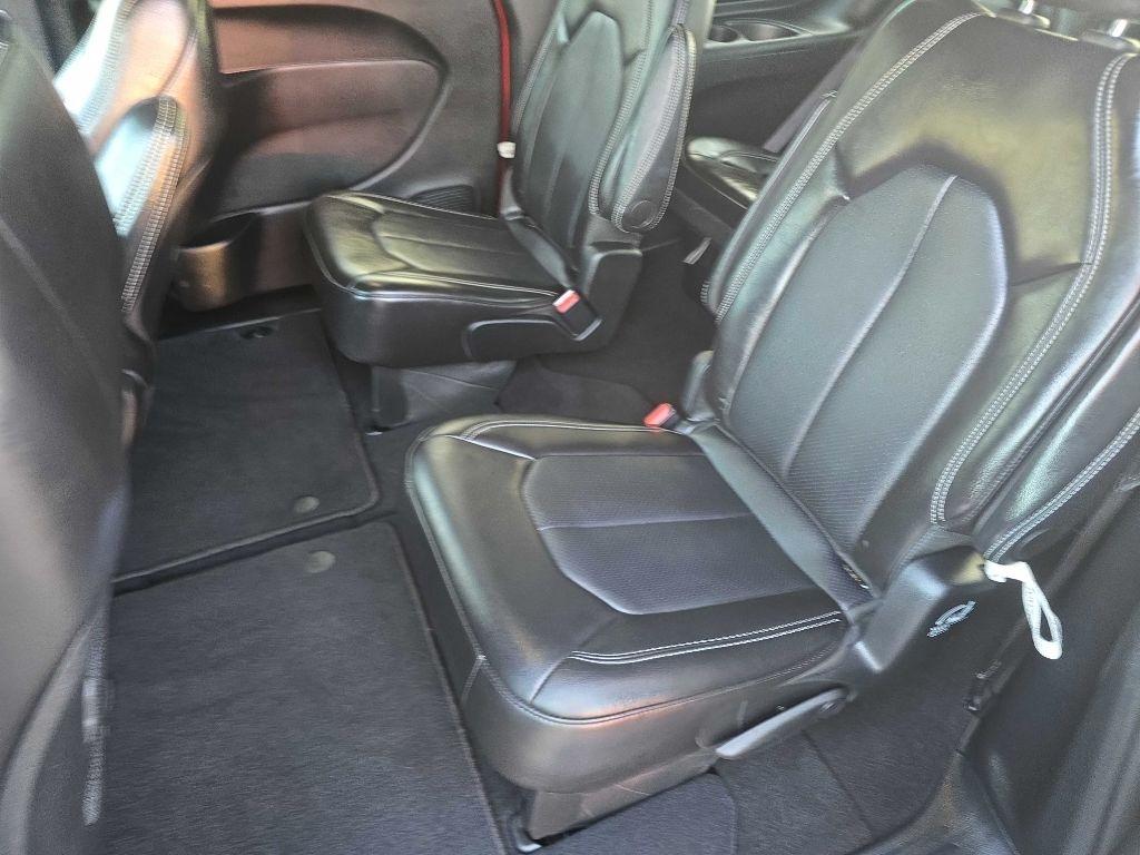 Chrysler Pacifica  2025