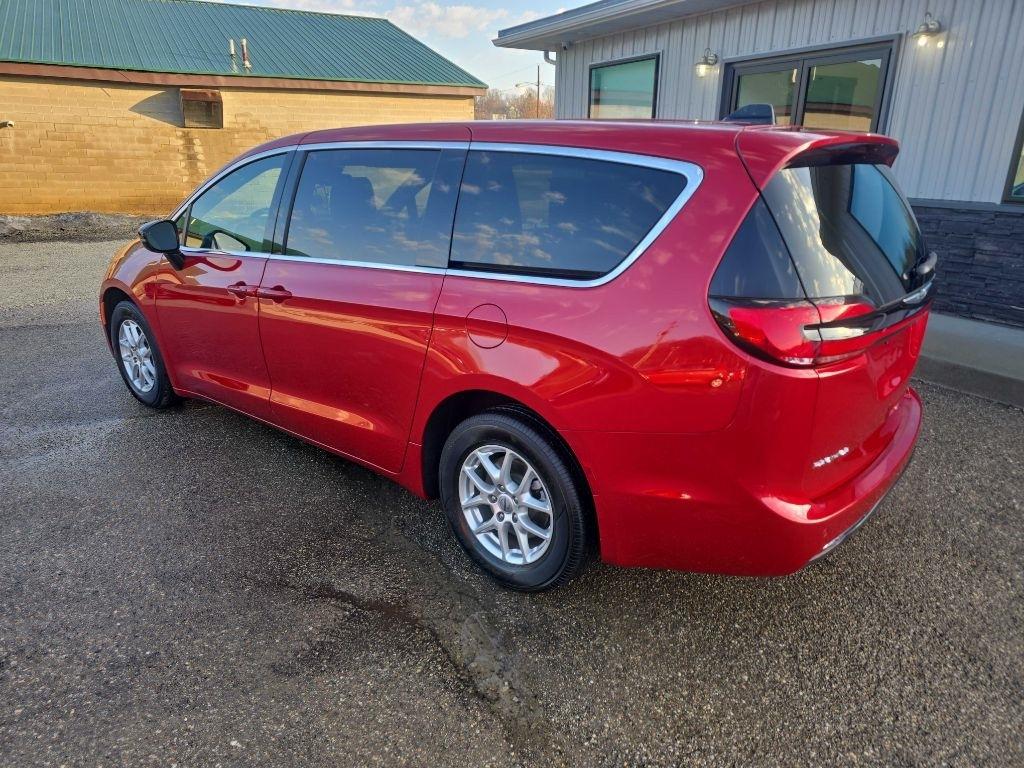 Chrysler Pacifica  2025