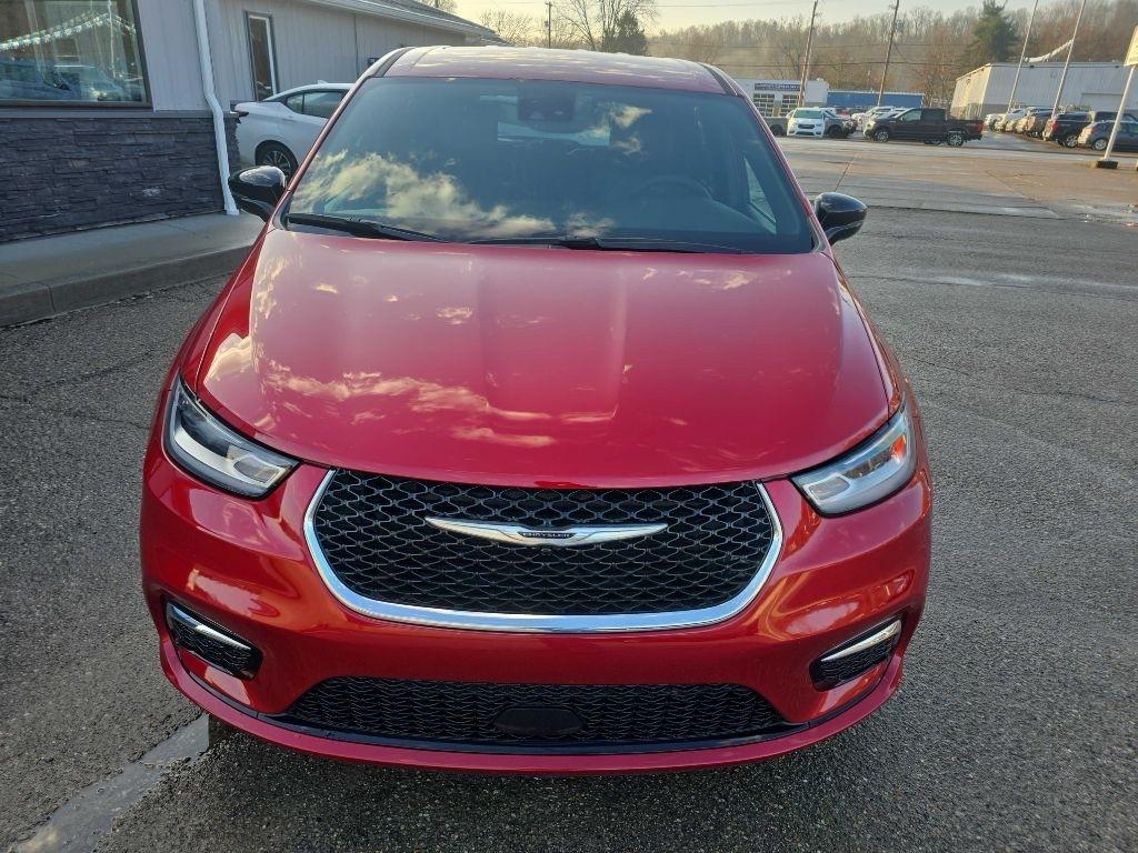 Chrysler Pacifica  2025