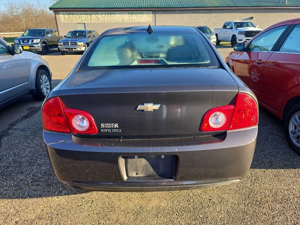 Chevrolet Malibu  2012