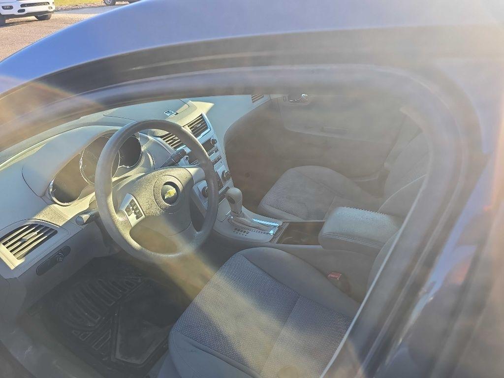 Chevrolet Malibu  2012