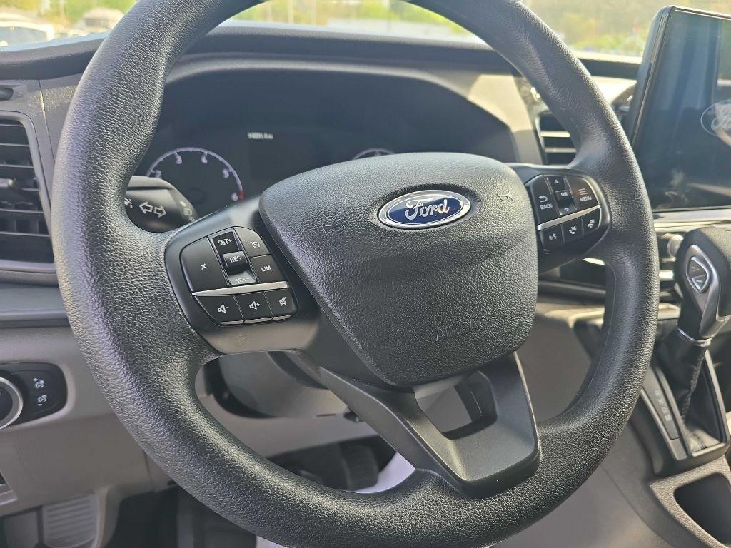 Ford Transit  2024