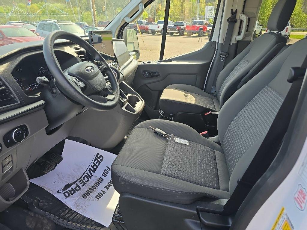 Ford Transit  2024