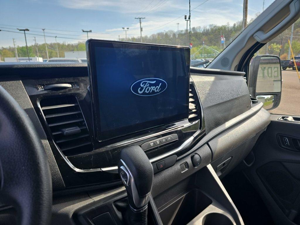 Ford Transit  2024