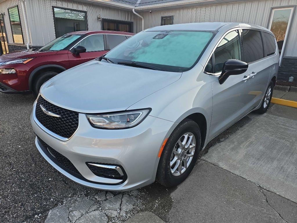 Chrysler Pacifica  2024