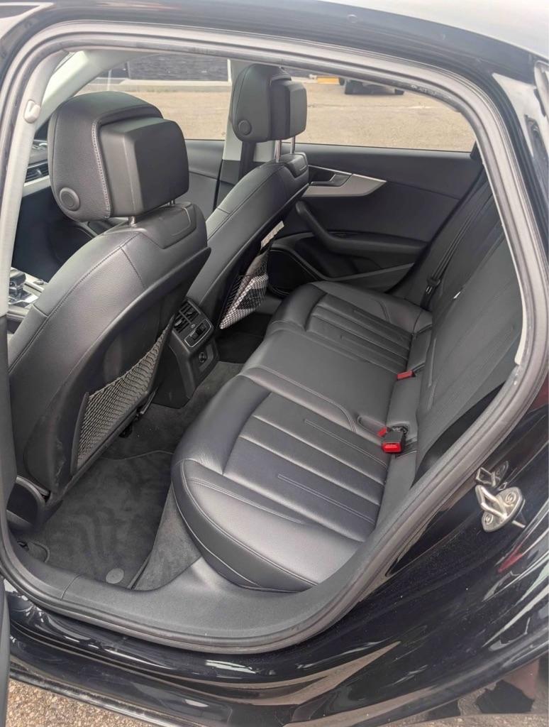 Audi A4  2017