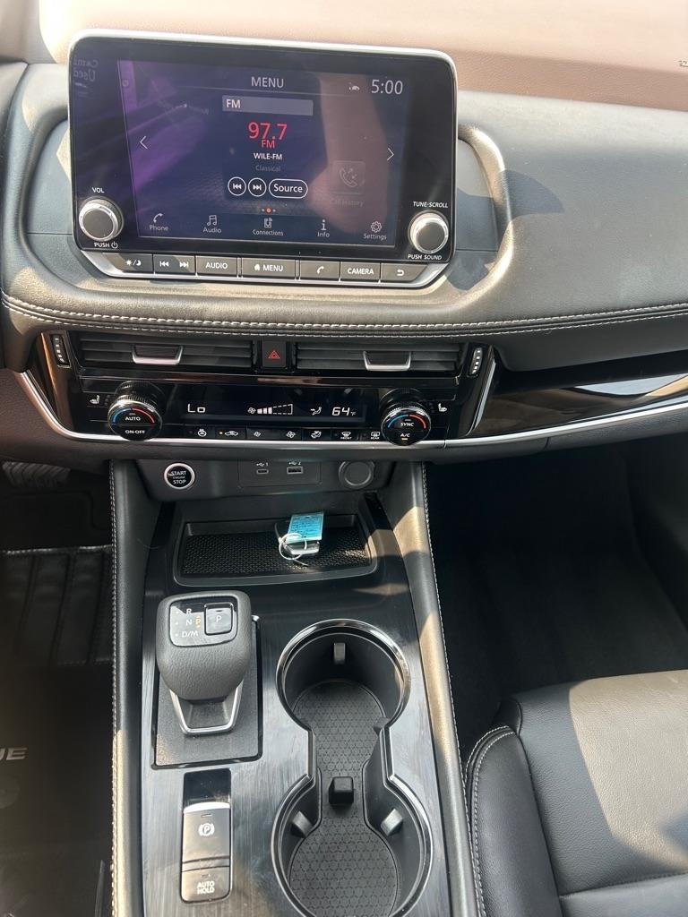 Nissan Rogue  2023