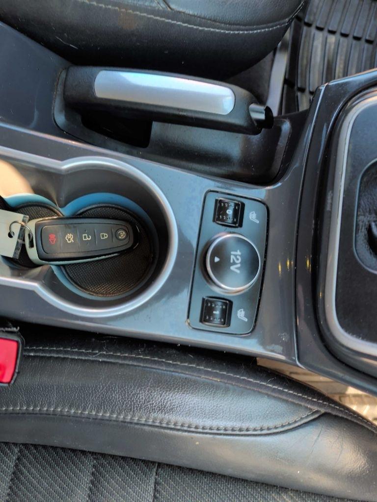 Ford Escape  2013