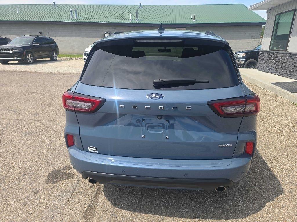 Ford Escape  2024