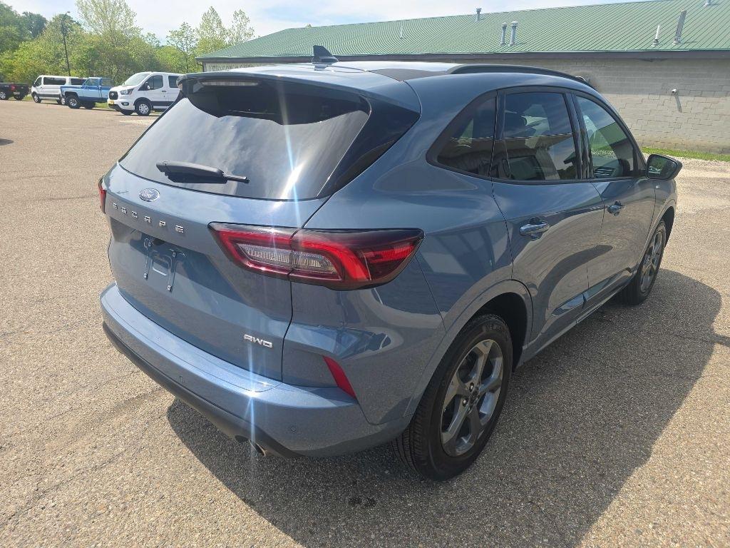 Ford Escape  2024