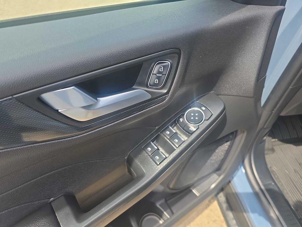 Ford Escape  2024