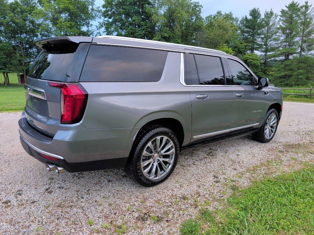 GMC Yukon XL  2021