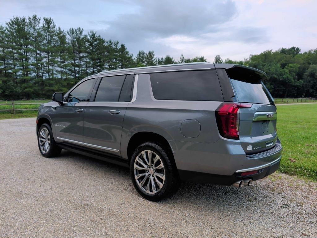 GMC Yukon XL  2021