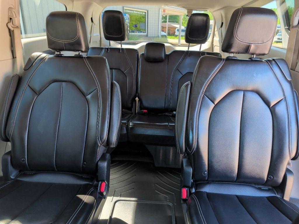 Chrysler Pacifica  2024