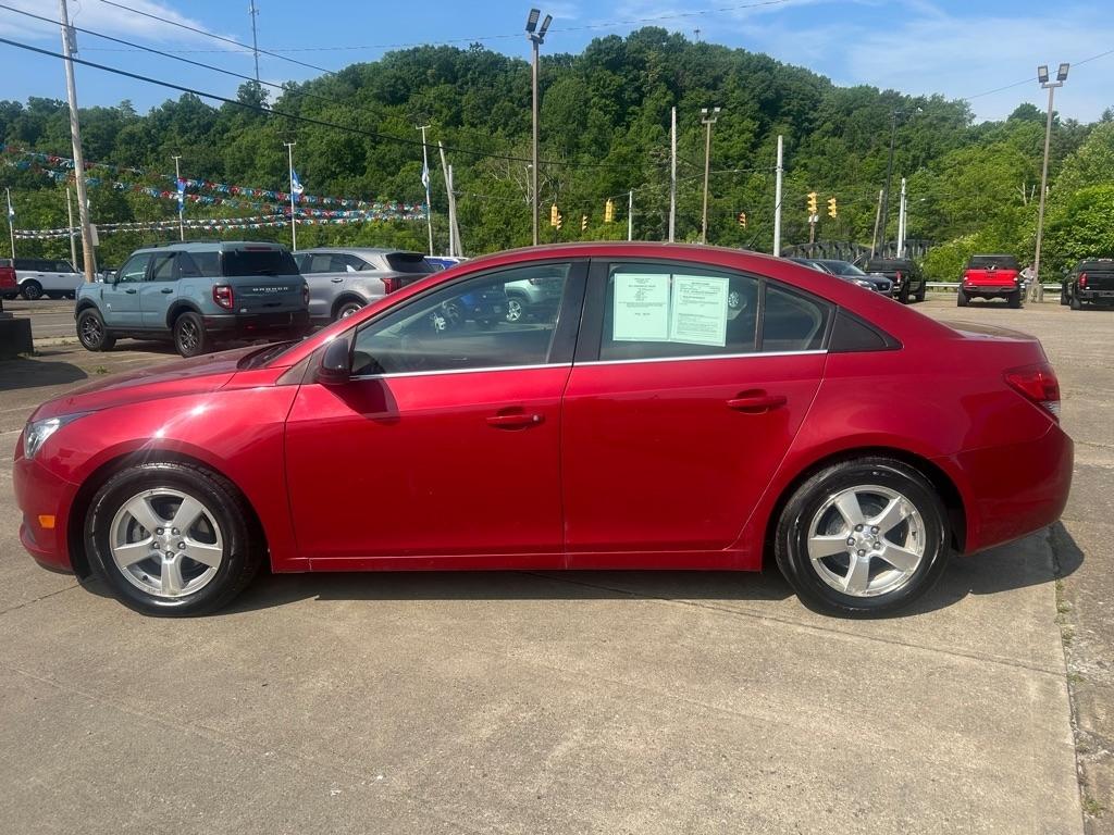 Chevrolet Cruze  2011