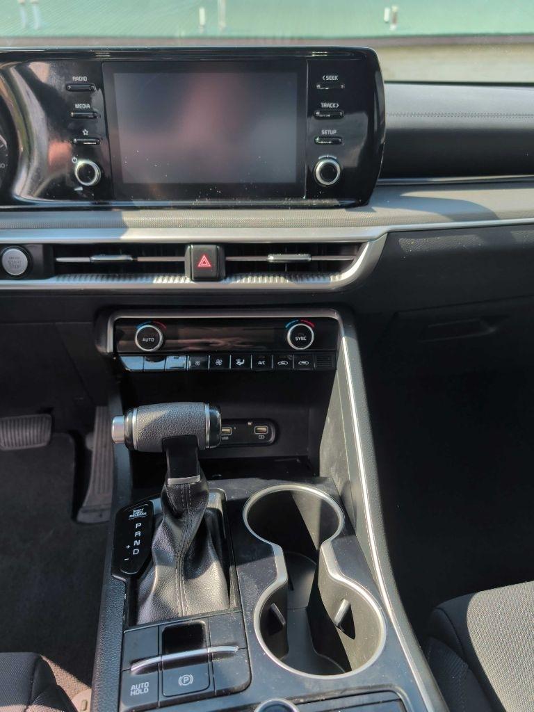 Kia K5  2022