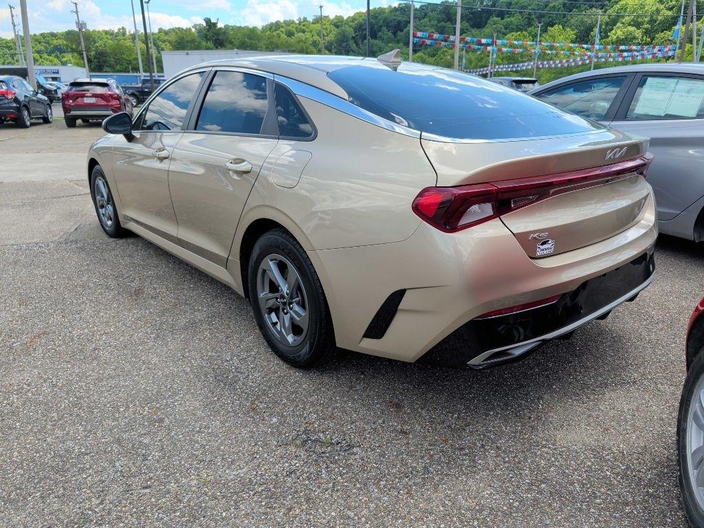 Kia K5  2022
