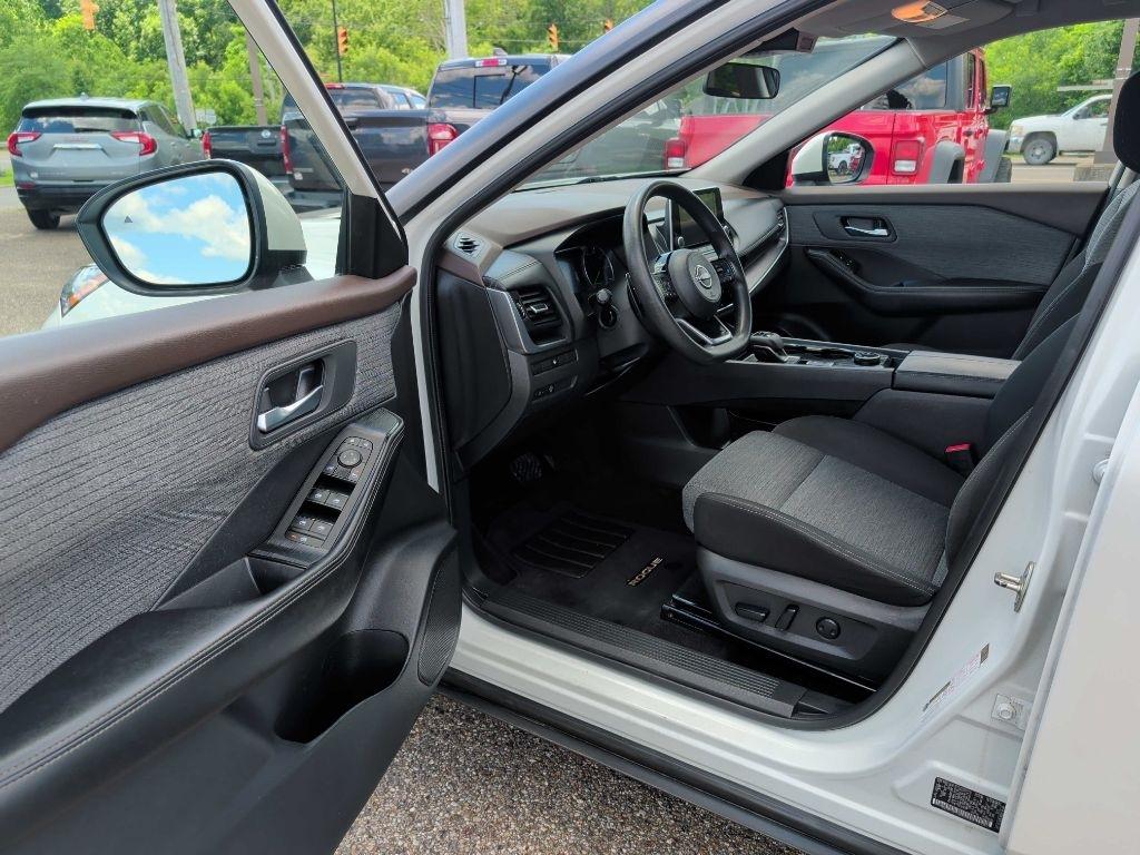 Nissan Rogue  2023