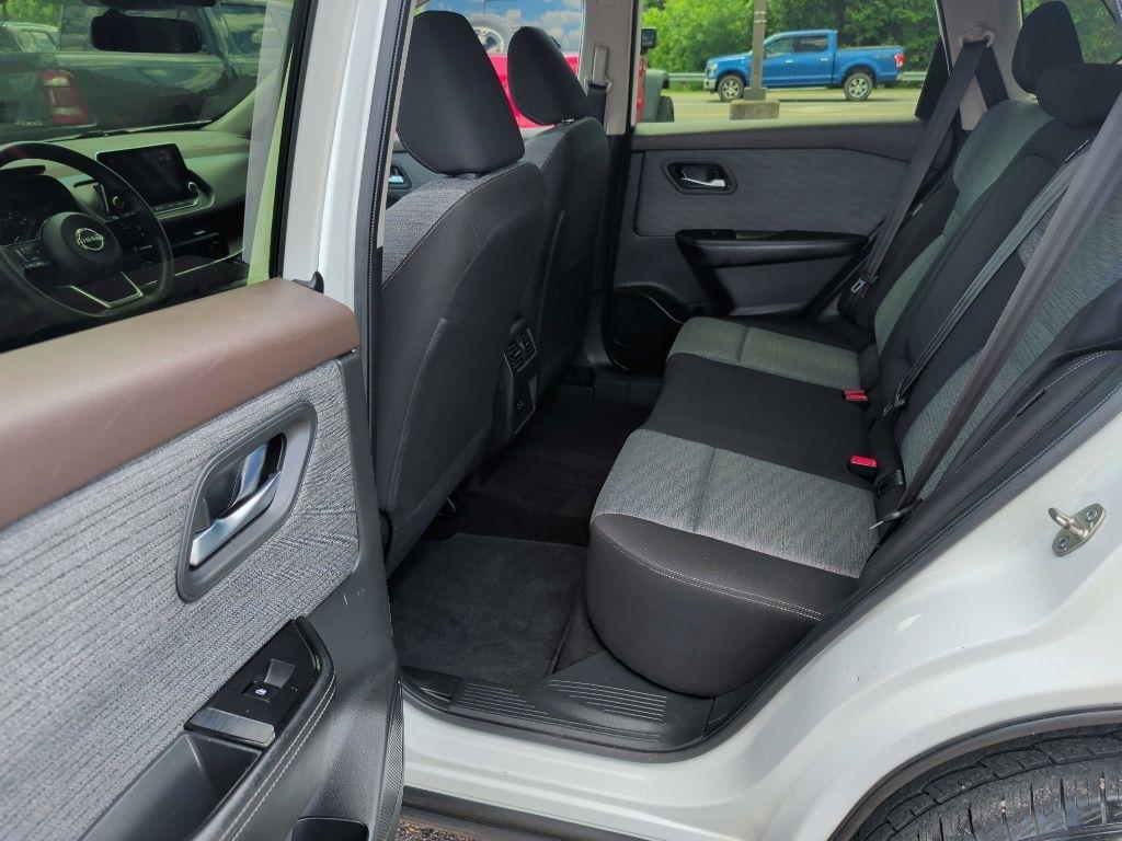Nissan Rogue  2023